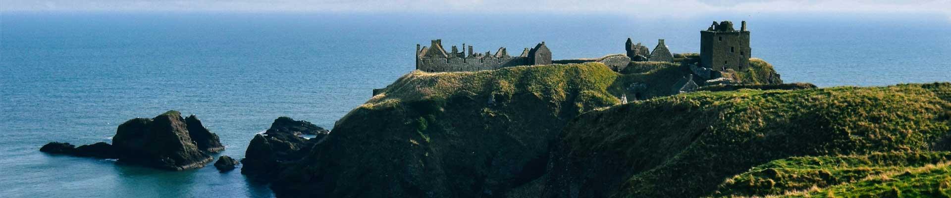 Discover large holiday cottages available in Aberdeenshire perfect for viewing dramatic castles and the rugged coastline