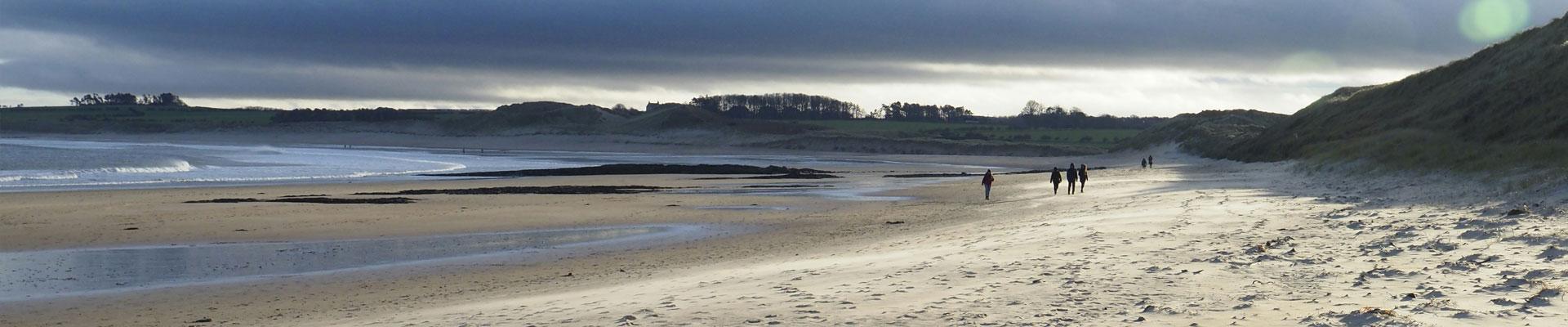 Large holiday cottages available in Embleton, Northumberland . Suitable for families and group bookings who look for accomodation near to stunning beaches with golden sands