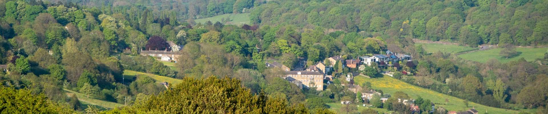 Large holiday cottages in Huddersfield, West Yorkshire with stunning outdoor living areas nearby