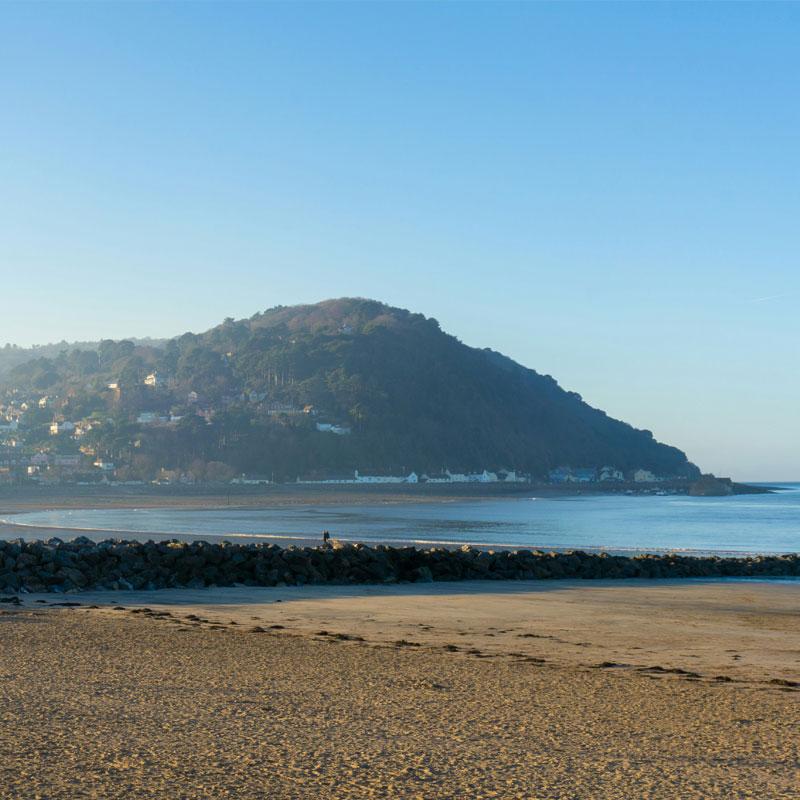 Find Large Cottages in Minehead that Sleeps 8 or More