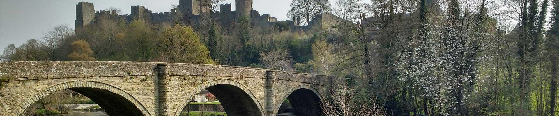 Large holiday cottages available in Shropshire . Suitable for families and group bookings who love historic market towns with rivers