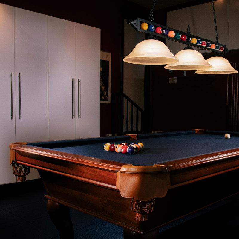Find Large Cottages in Westhope that Sleeps 8 or More