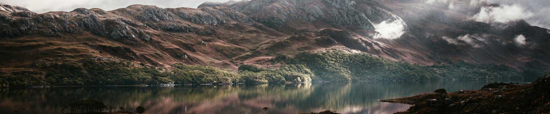 Large and spacious holiday cottages available in Achnasheen, which has peaceful and stunning loch, forest and mountain scenery nearby