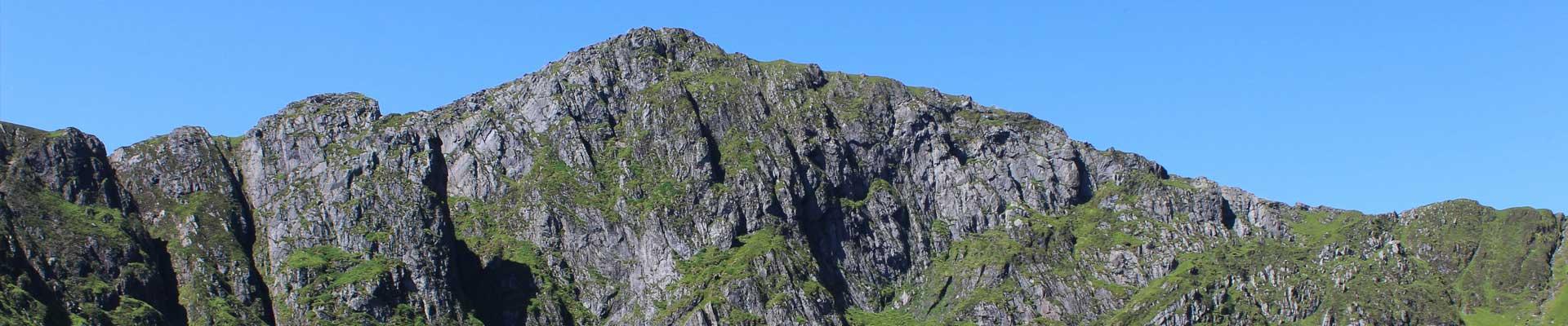 Large holiday cottages available in Dolgellau, Gwynedd. A market town near to the coast and Cadair Idris, perfect for those who like to explore the outdoors