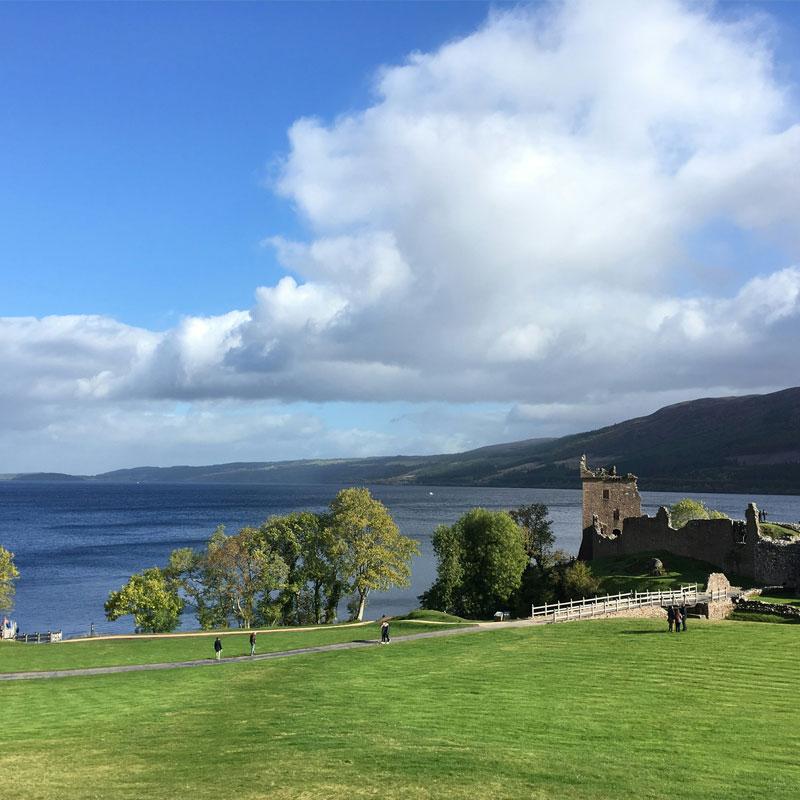 Find Large Cottages in Drumnadrochit that Sleeps 8 or More