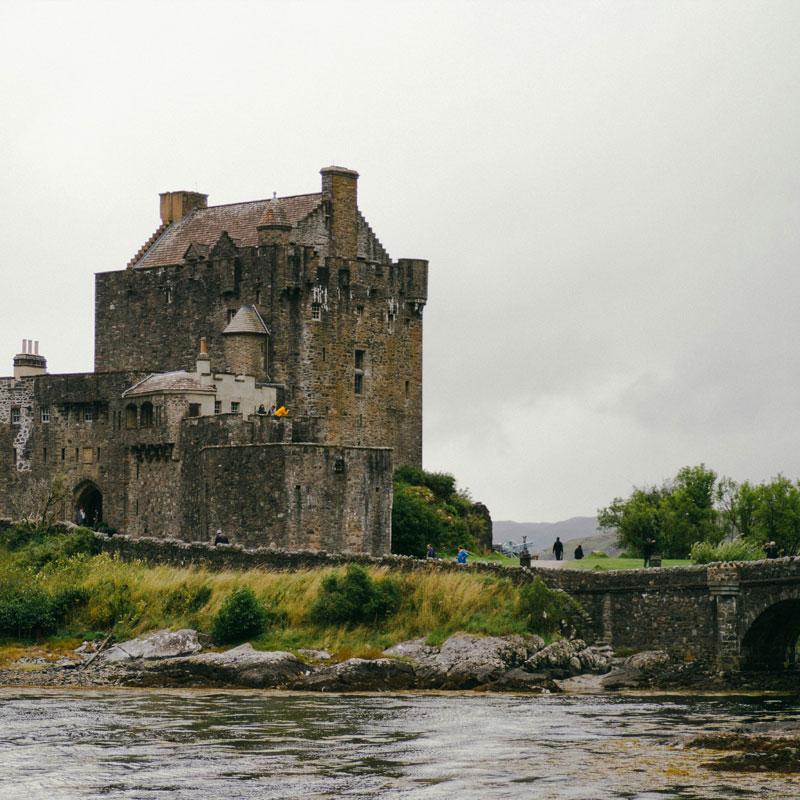 Find Large Cottages in Fort William that Sleeps 8 or More