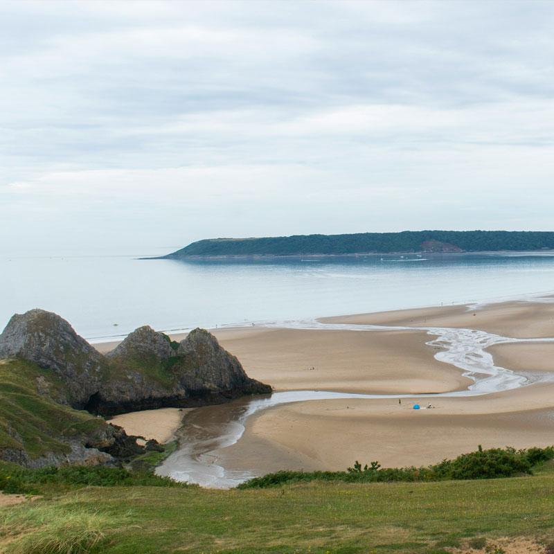 Find Large Cottages in Gower that Sleeps 8 or More