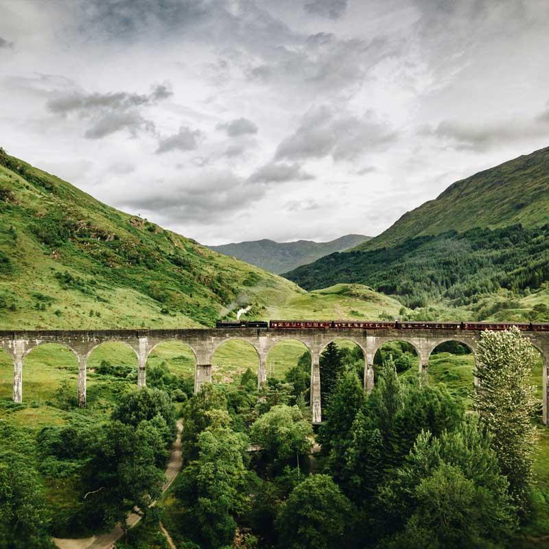 Find Large Cottages in the Highlands that Sleeps 8 or More