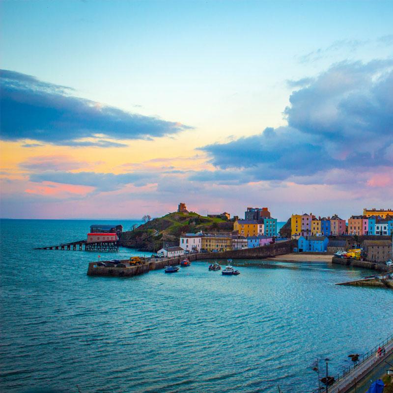 Find Large Cottages in Pembrokeshire that Sleeps 8 or More