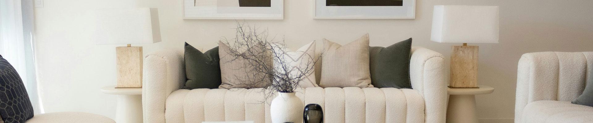 Large holiday cottages available in Penygroes, Gwynedd with beautiful and airy living areas to relax in
