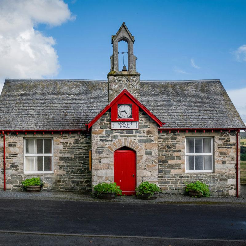 Find Large Cottages in Pitlochry that Sleeps 8 or More