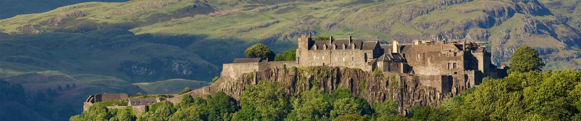 Large and relaxing holiday cottages available in Stirling, perfect for those who enjoy open countryside, woodland walks and visiting historic locations