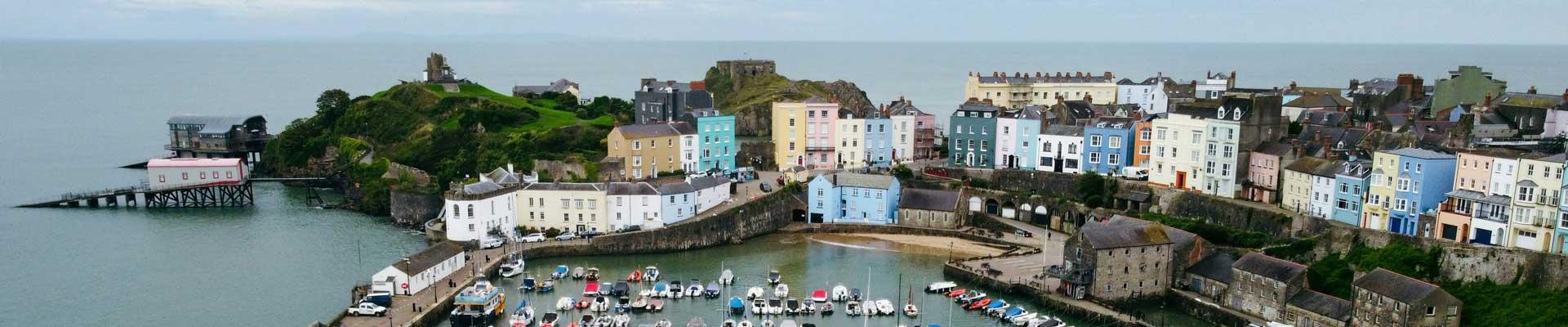 Discover large holiday cottages available in Tenby a colourful coastal town with the beach and harbour to explore
