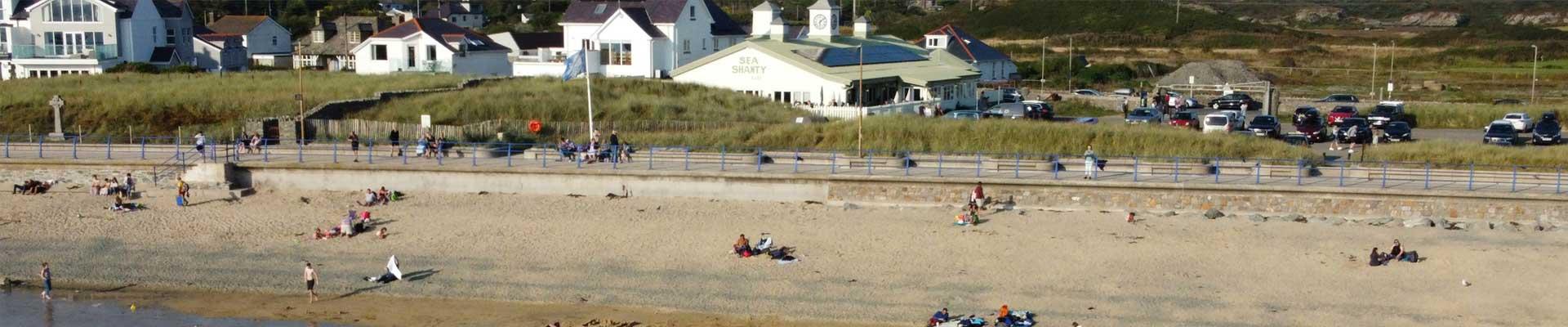 Discover large holiday cottages available in Trearddur Bay on The Isle of Anglesey. Perfect for days at the beach and watersports