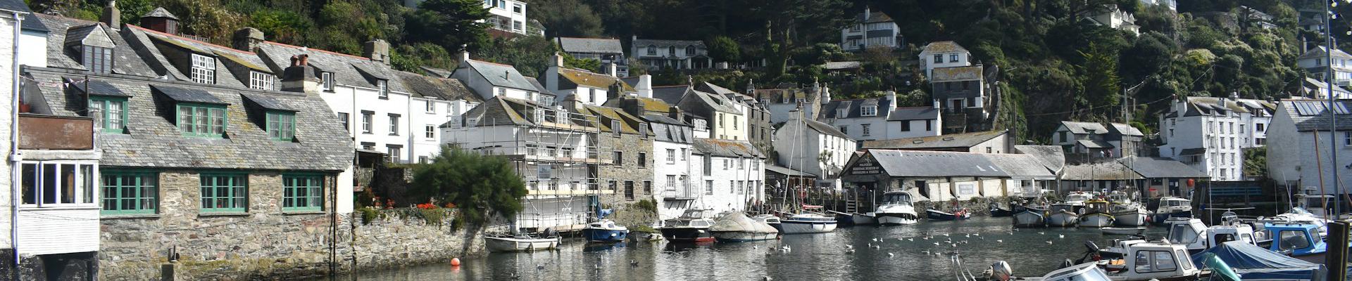 find large holiday cottages in Polperro that sleep 8 or more